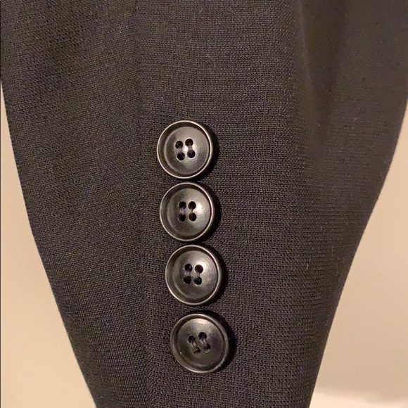 Alpert Nipon black 3 button single breasted suit - Picture 4 of 8